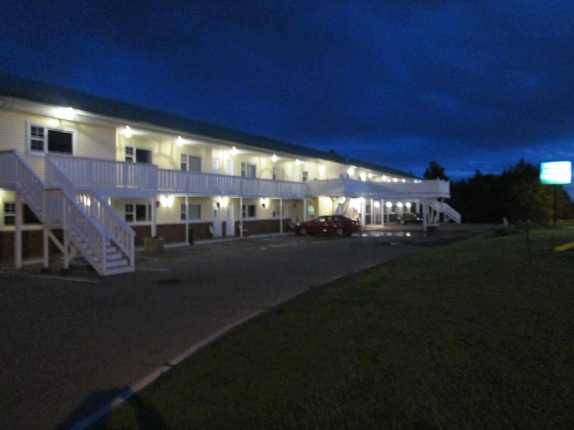 Scenic Motel Moncton Kültér fotó