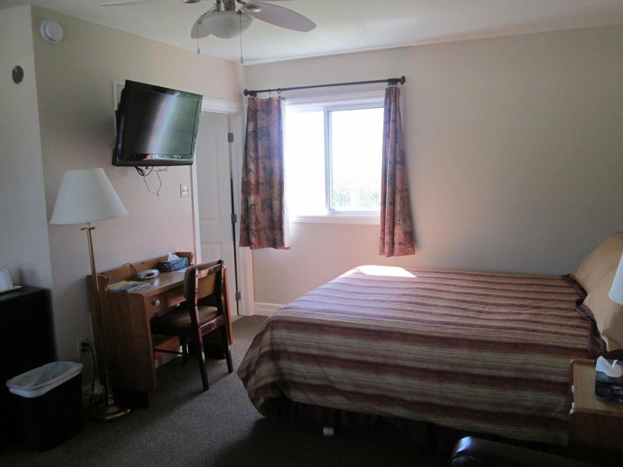 Scenic Motel Moncton Kültér fotó